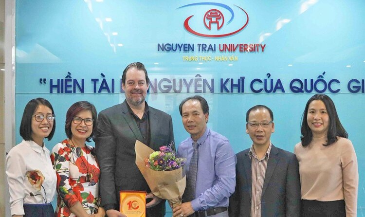 Kỳ tuyển sinh 2021 của Đại học Nguyễn Trãi có gì đặc biệt?