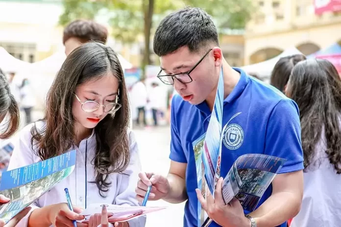 Cập nhật mức học phí Đại học Công nghệ Đông Á mới nhất 2023