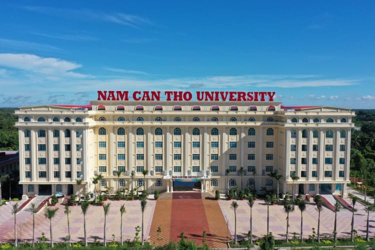 Cập nhật điểm chuẩn Đại học Nam Cần Thơ mới nhất 2022 - JobTest